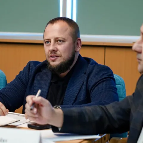 Обшуки в Мінвідновлення: що відомо і чому це важливо