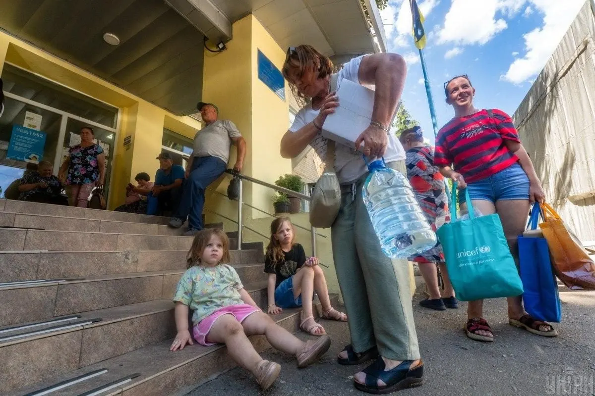 Примусова евакуація сімей з дітьми розширюється на Дніпропетровщині