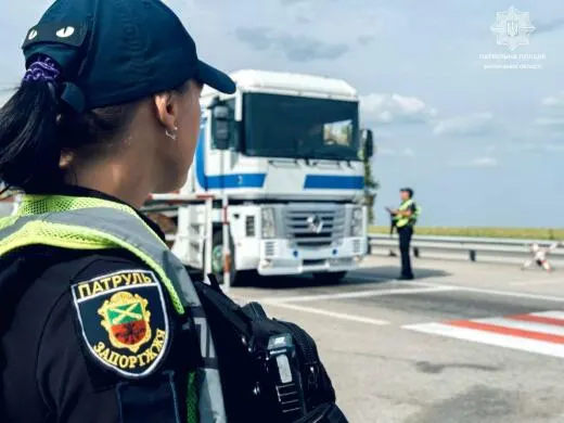У Запорізькій області обмежили рух вантажівок через спеку: що відомо