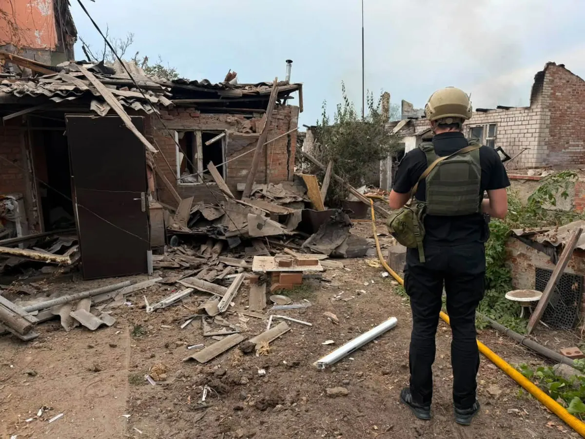 Удар по Слов'янську: загинула жінка, її 14-річний син поранений