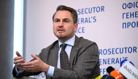 Кравченко про колцентри: звинувачення без доказів, віза — дружини