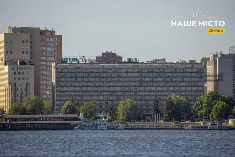 Дніпро після спокійної ночі: комунальники працюють, погода без опадів