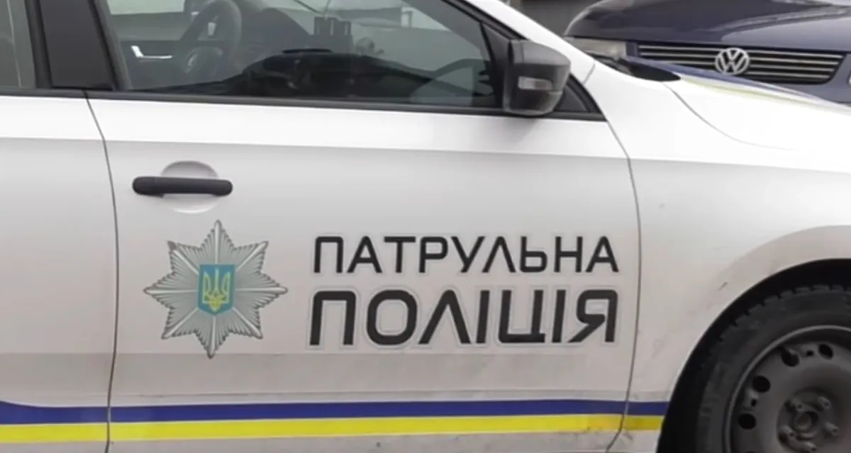 Справа про кайданки, пакет на голові та удари: чому суд у Луцьку досі не завершено