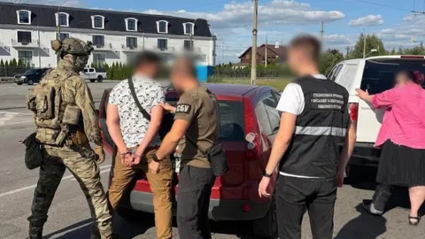 На Вінниччині затримали військового, який за $10 тисяч обіцяв «вирішити» питання