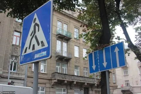 Львів змінює схему руху на кількох вулицях: що це дасть водіям і пішоходам