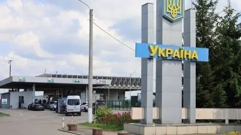 За добу з України виїхали 50 тисяч людей: дані прикордонників