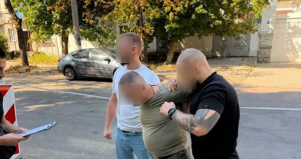 Начальника Миколаївського ТЦК затримали на хабарі у $15 000
