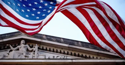 США попросили Україну тимчасово утриматися від ударів по РФ: що це означає