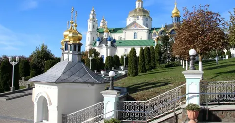 Швейцарія дасть $730 тисяч на відновлення Лаври після атаки РФ