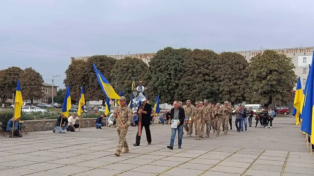 У Чорнобаї попрощалися з 50-річним захисником Ігорем Ганіним
