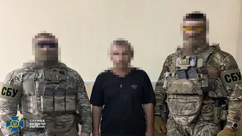 На Донеччині затримали чоловіка, який коригував удари по Слов'янському напрямку