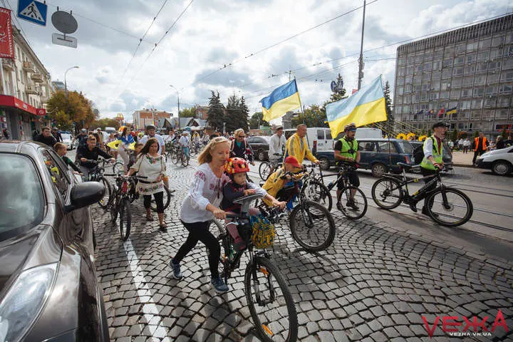 У Вінниці 23 серпня проведуть благодійний велопарад у вишиванках