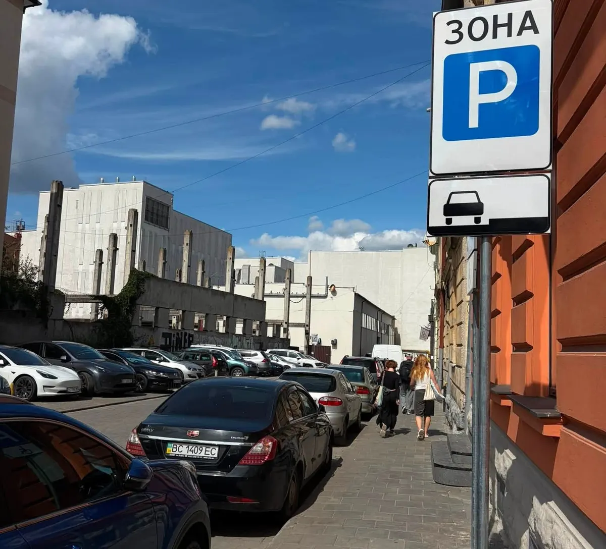 У Львові на вулиці Газовій запровадили односторонній рух