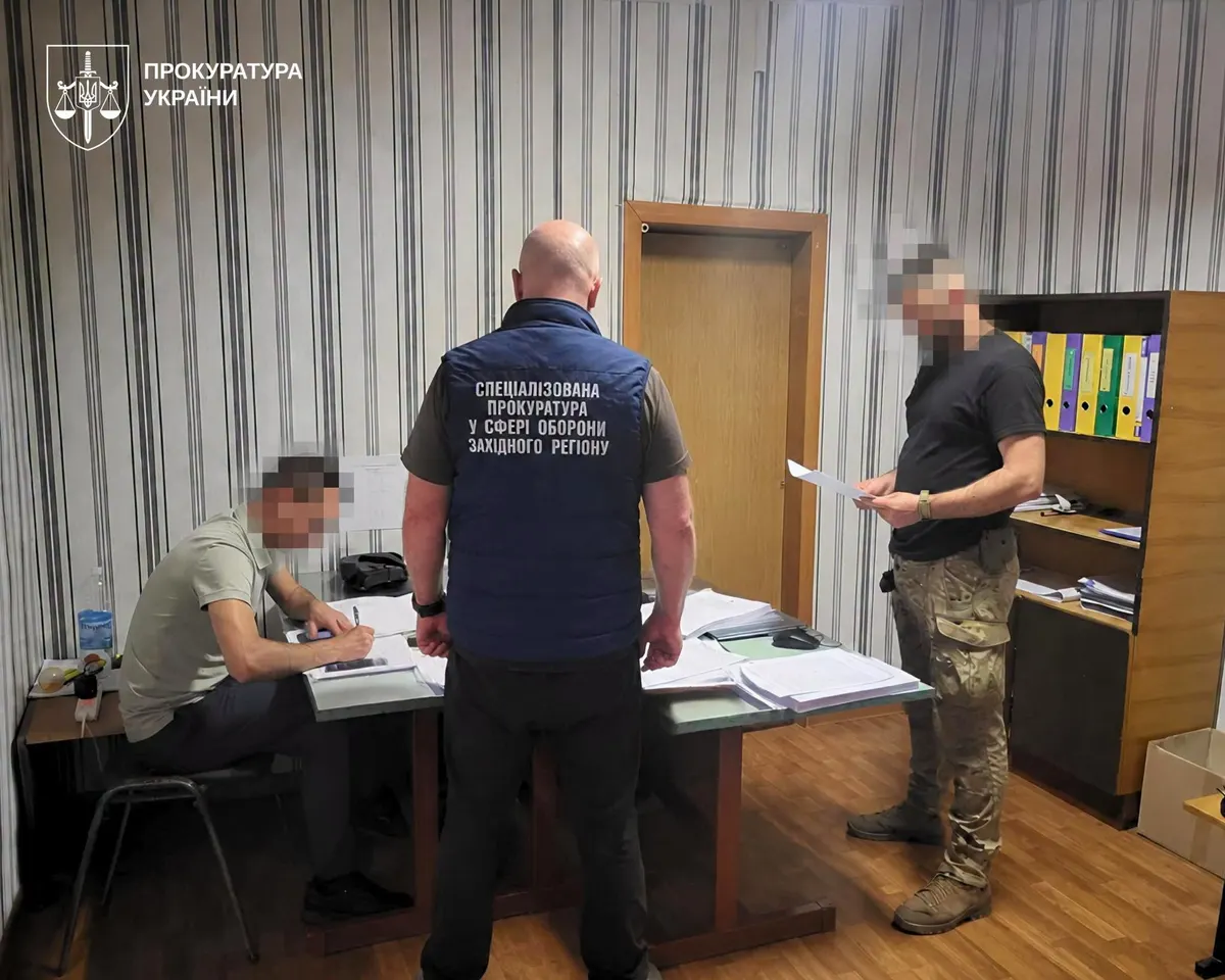 Понад 16 млн грн на «бойових» без участі в боях: підозра посадовцю на Львівщині