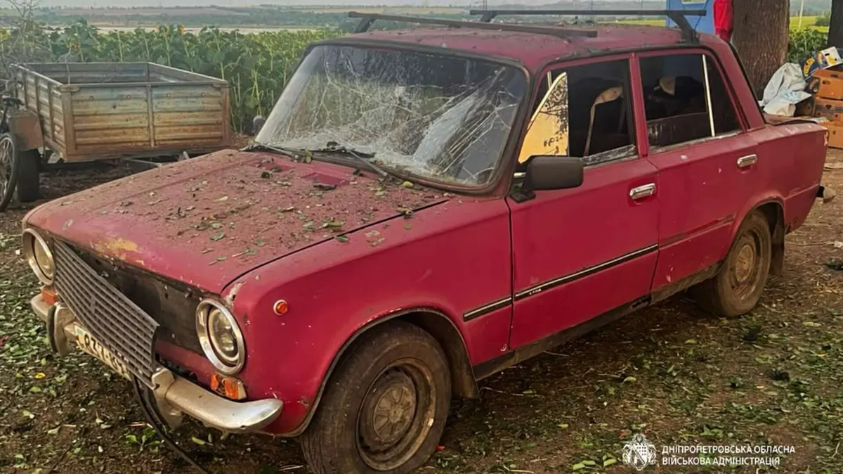 Нічна атака на Дніпропетровщину: семеро поранених, серед них важкий 18-річний