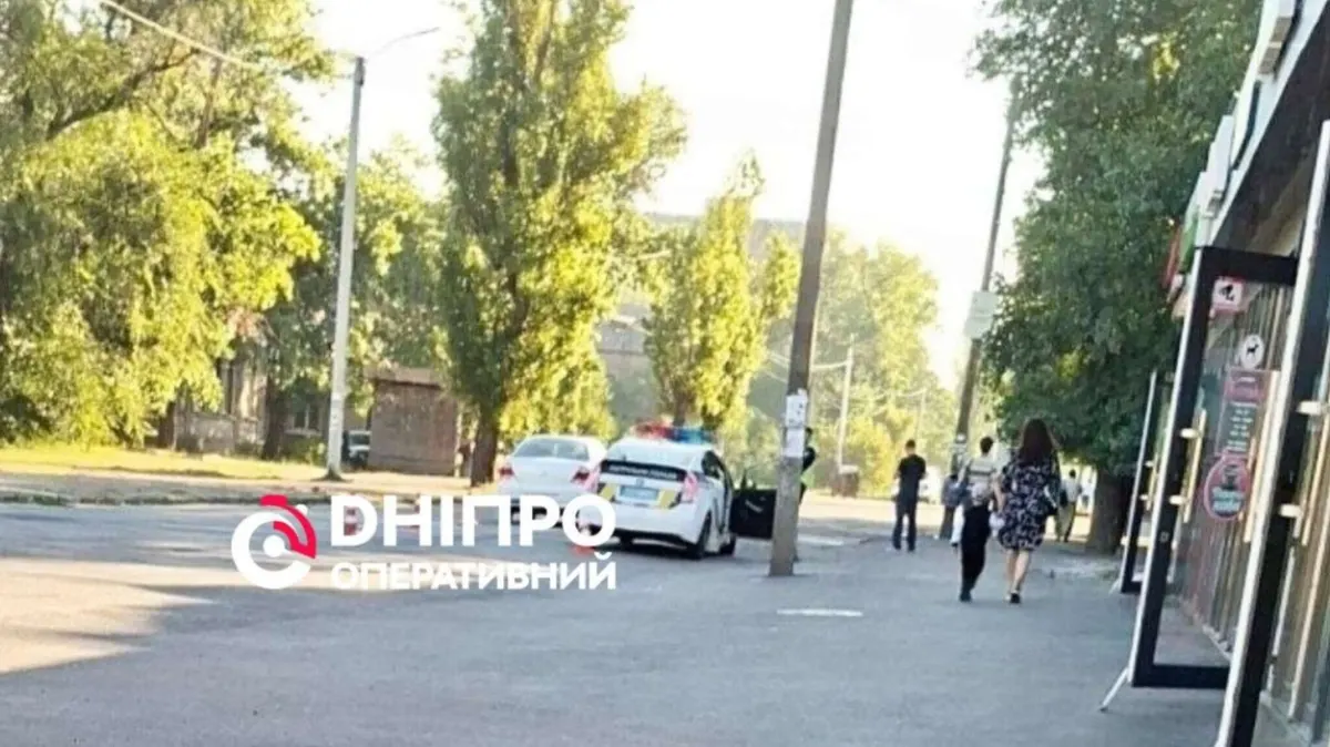 У Дніпрі на Семафорній автомобіль збив жінку: подробиці