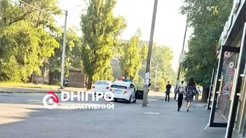 У Дніпрі на Семафорній автомобіль збив жінку: подробиці