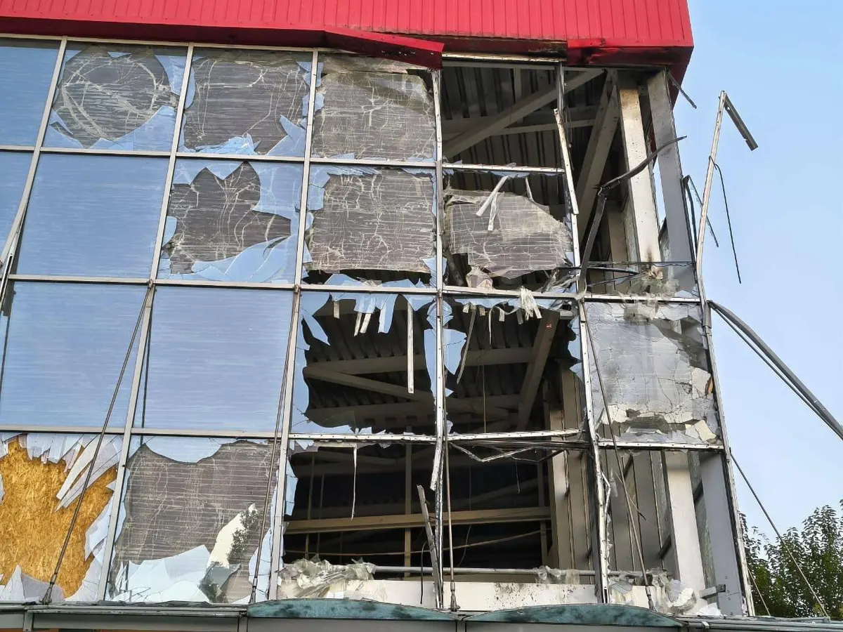 Нічні удари по Дніпропетровщині: поранені, пошкоджена амбулаторія та житло