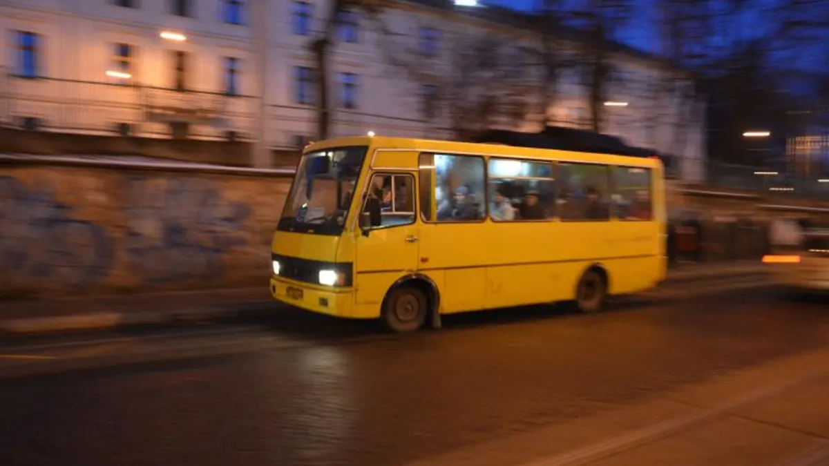 Автобус №17 у Львові отримав подовжений маршрут: що це змінює для пасажирів