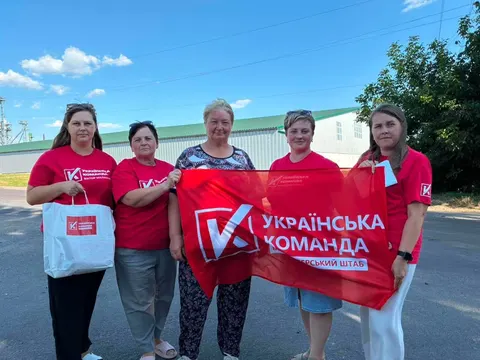 Волонтери «Української команди» відвідали Війтівку: допомога і увага для мешканців