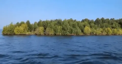 Плавучий острів зник з водосховища в Канаді: що відомо