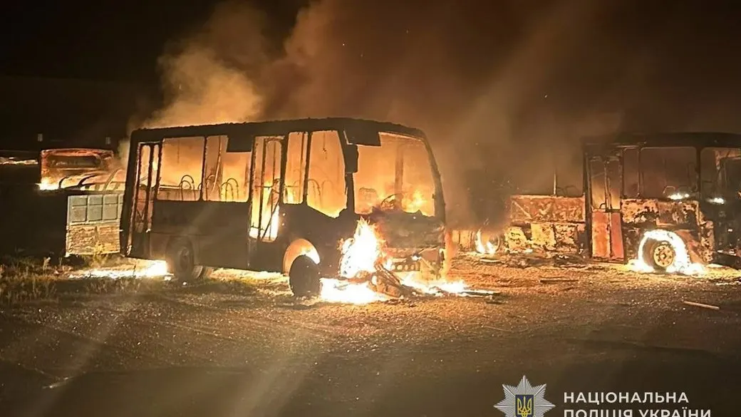 Обстріли Сумщини: п'ятеро постраждалих, руйнування у громадах