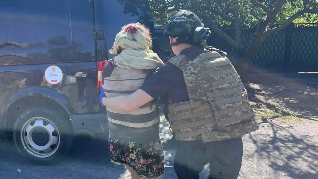 Обстріл Дніпропетровщини: п'ять районів під ударом, двоє поранених