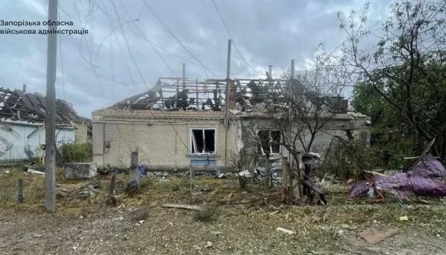 Запоріжжя під ударом: понад тисяча атак за добу, є жертви