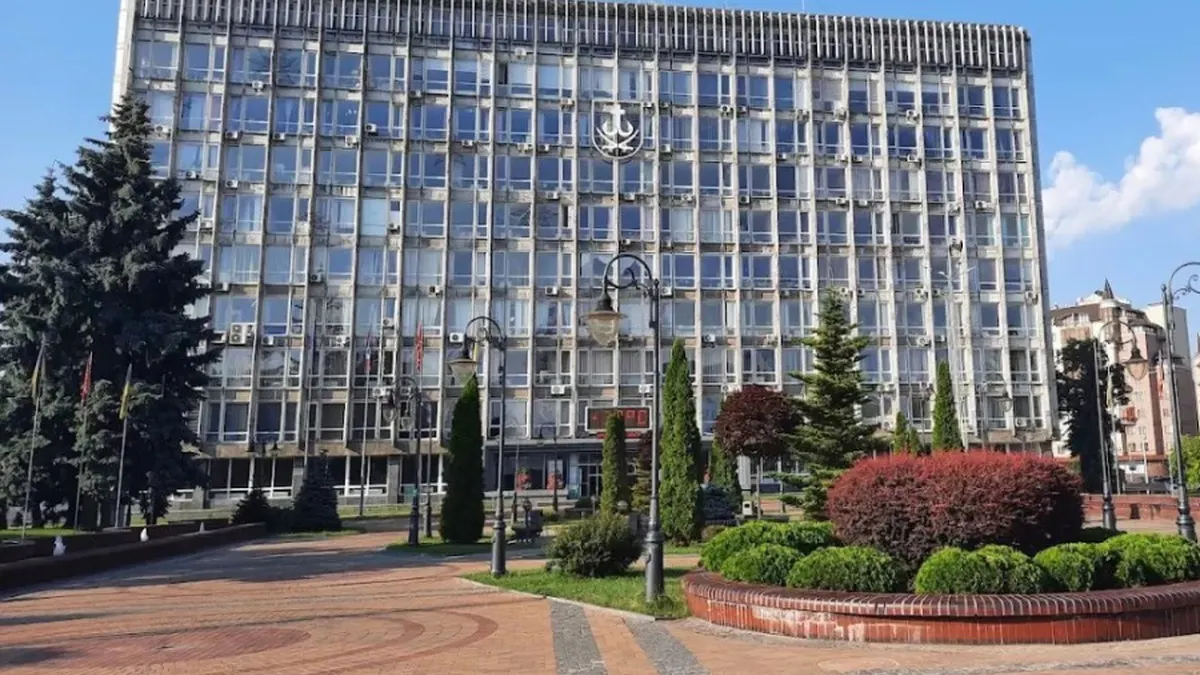 На Вінниччині комендантська година зсувається на годину: що це означає
