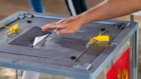 Псевдовибори на Запоріжжі: що стоїть за «рекордною явкою» 80%