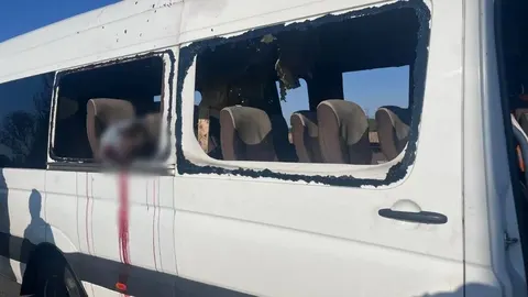 Атака дрона на рейсовий автобус на Нікопольщині: п'ятеро загиблих, семеро поране