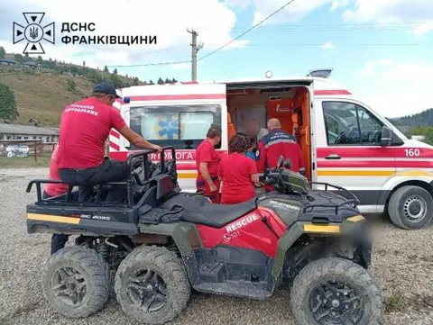 Харків'янин травмувався в Карпатах: знадобилася допомога рятувальників
