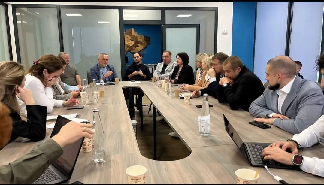 Сімейна реабілітація ветеранів: на Рівненщині обговорили розвиток формату