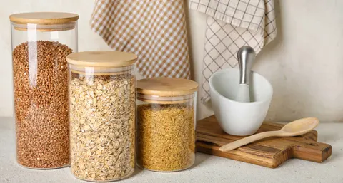 Запас круп на зиму: як зберегти продукти без жучків і плісняви