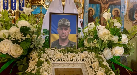 Волинь попрощалася з воїном, загибель якого підтвердили через два роки