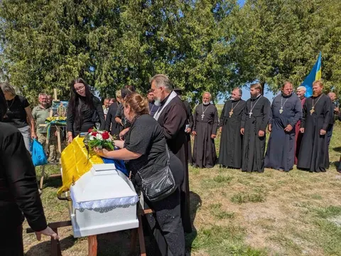 На Волині провели в останню путь старшого сержанта Миколу Кузнєчихіна