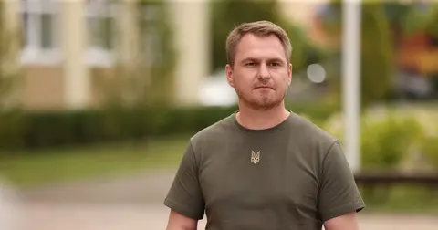 Комітет Ради підтримав відставку Кравченка: що це означає
