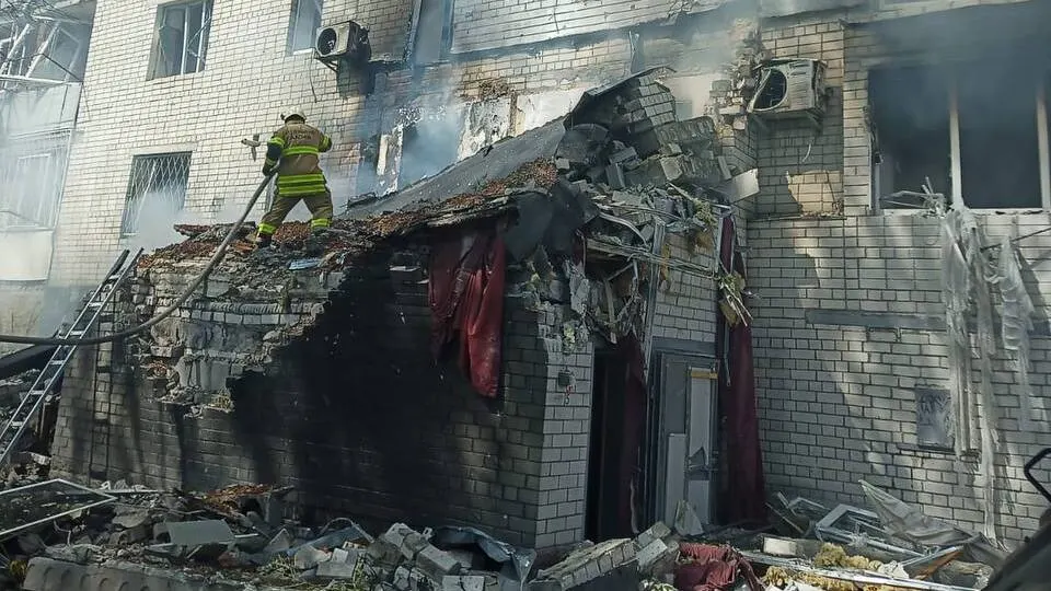 Удар по Чернігову в День Незалежності: 14 поранених, серед них діти