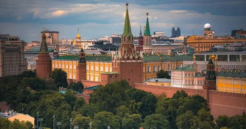 Ватикан уперше за п'ять років провів переговори з Лавровим: деталі