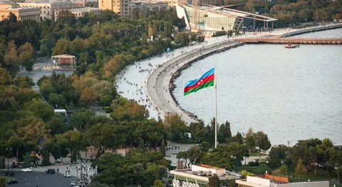 Азербайджан передав Україні 40 тонн обладнання для залізниці