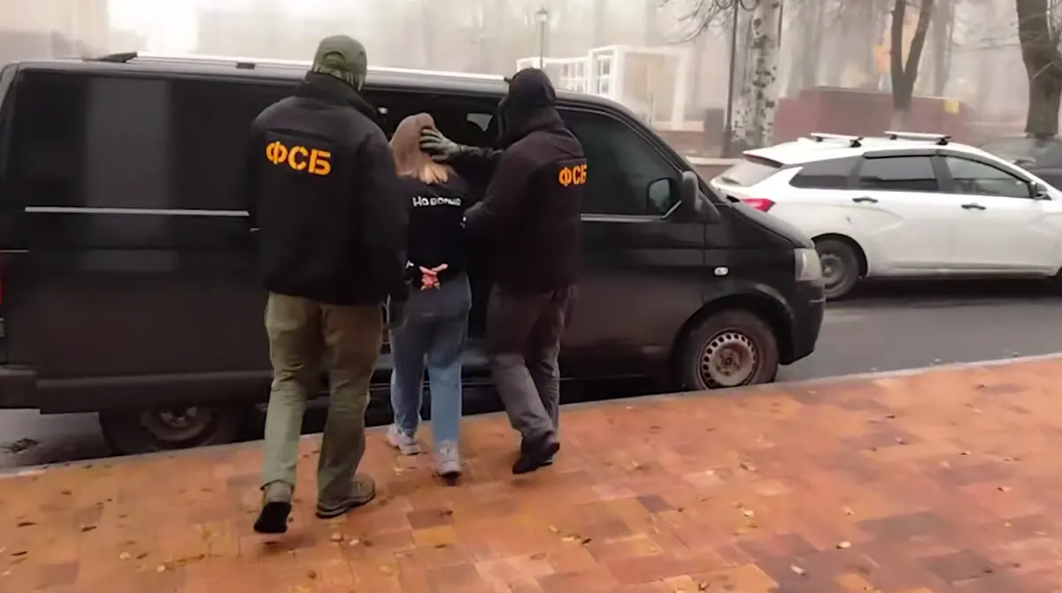 Окупанти засудили 22-річну мешканку Волновахи до 12 років колонії