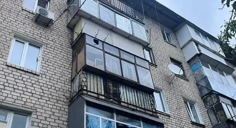 Нічний удар дронів по Нікопольщині: пошкоджено житловий будинок