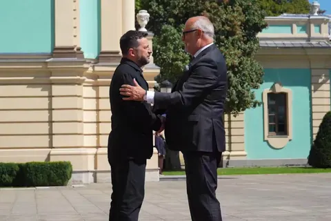 Дрони та відбудова: Зеленський і Каріс обговорили співпрацю