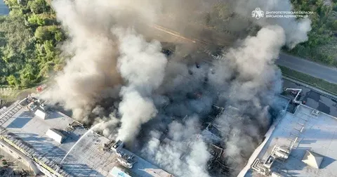 Після удару по ТЦ у Кривому Розі: у лікарнях 49 поранених, 15 у важкому стані