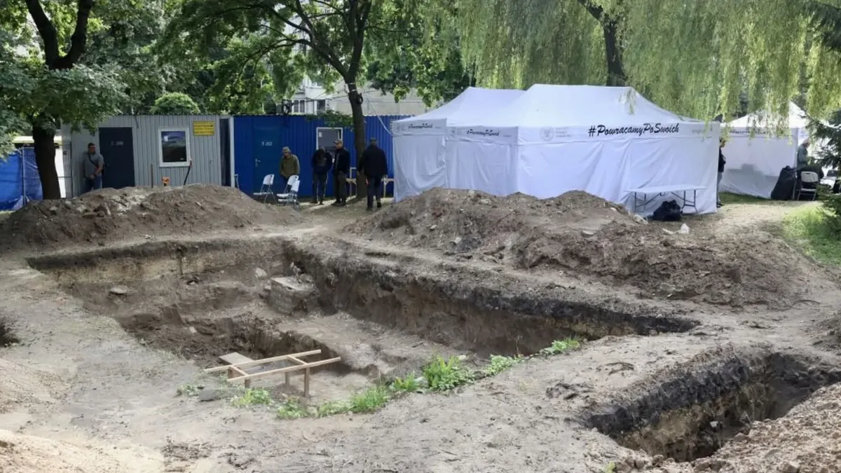 Другий етап ексгумації польських воїнів стартує у Львові 25 серпня