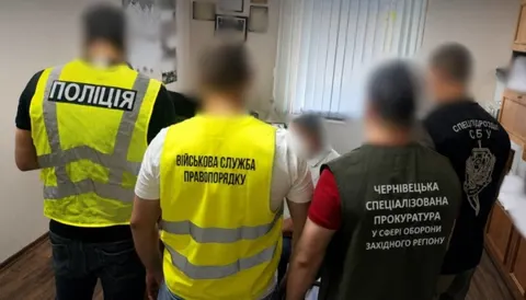 Фіктивні мобілізації в «Оберізі»: трьом посадовцям ТЦК оголосили підозру