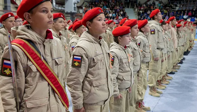 Мілітаризація дітей на ТОТ: що стоїть за цифрами Центру вивчення окупації