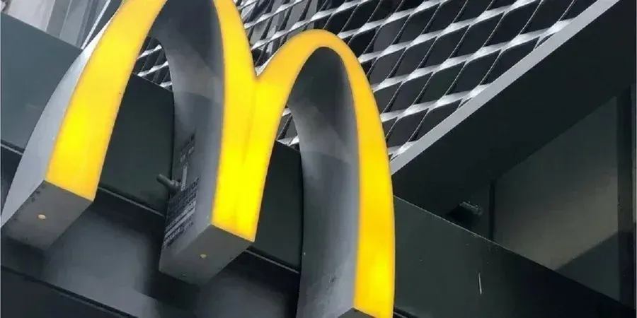 McDonald’s не змінюватиме правила роботи під час тривог після нової системи рівнів