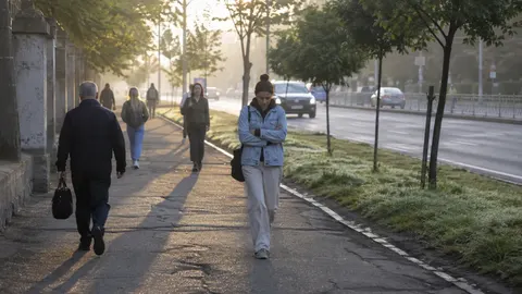 Ранкова прохолода в серпні: чому це нормально і коли чекати дощів