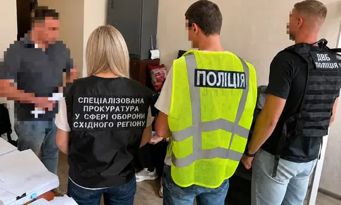 Ексначальник харківського РТЦК вносив фальшиві дані до «Оберега»: деталі справи